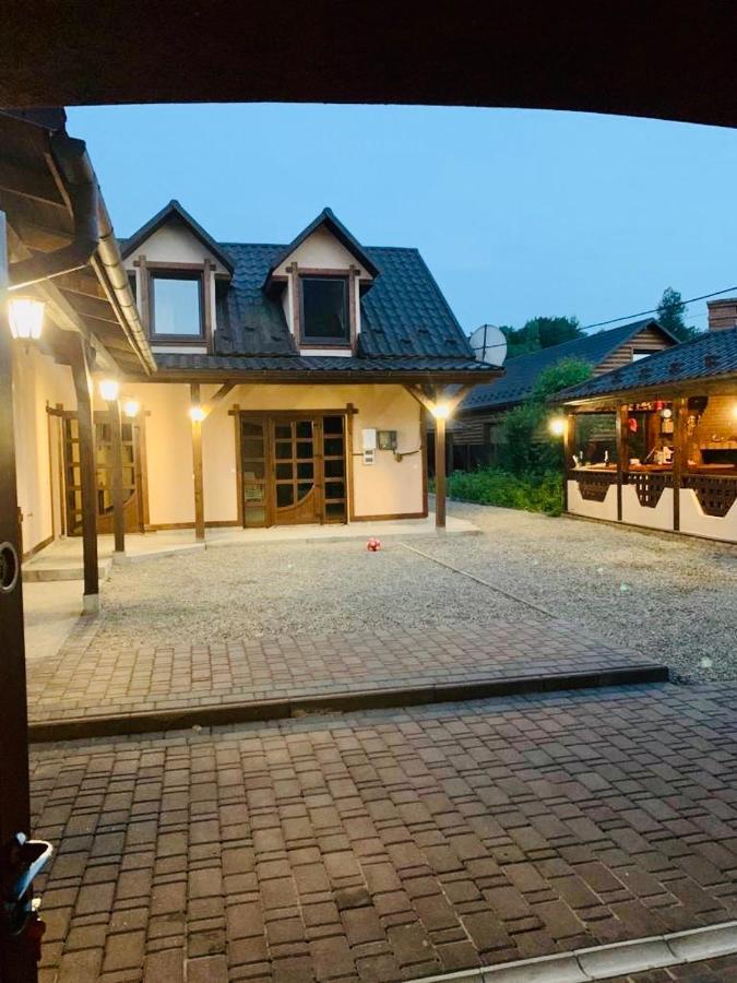 Vas.Vom Aparthotel Manyava Bagian luar foto